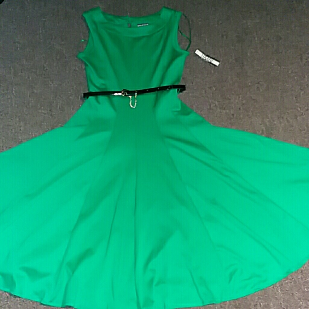 Green Circle dress